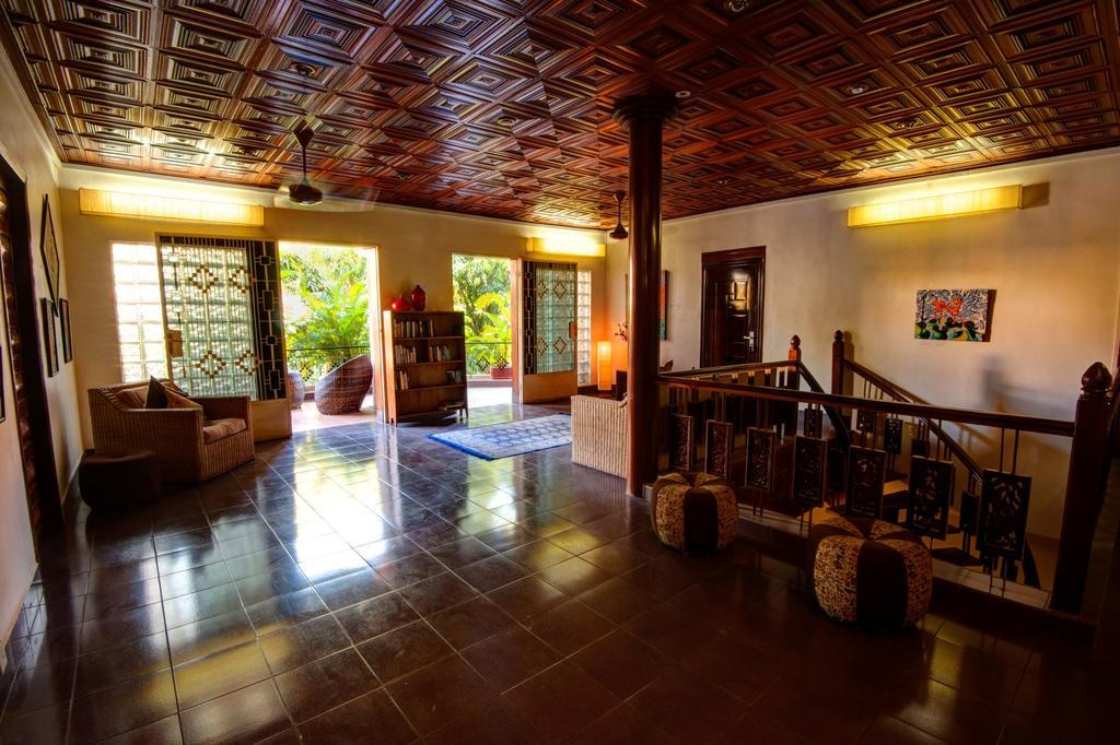 The Willow Boutique Hotel พนมเปญ ภายนอก รูปภาพ